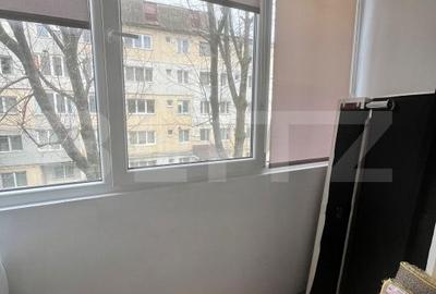 Apartament cu 3 camere semidecomandat în Central - 6