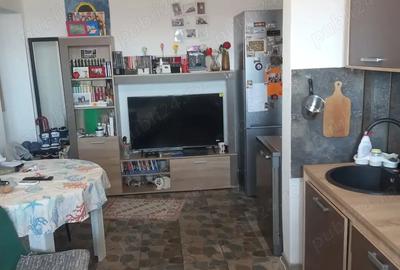Apartament 36.12 mp .Mansarda. Poarta 6. Sau schimb cu ap. in Mangalia