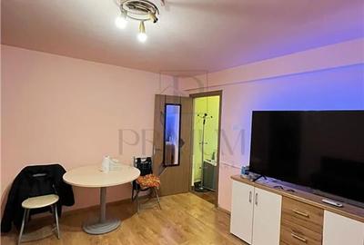 Apartament cu 2 camere semidecomandat, mobilat în Complex Studențesc - 2