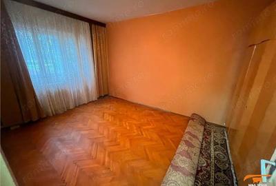 2 cam Girocului parter inalt cu balcon - 1