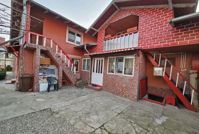 Casă cu 4 camere decomandat în Strejnicu - 8