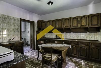 Casă individuală cu 6 camere în Săvârșin - 7
