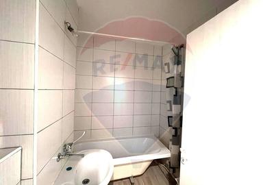 Apartament cu 3 camere decomandate de vanzare in zona Republicii - 7