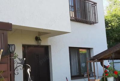 Casă cu 4 camere cu Teren 1200 Mp în Central - 5