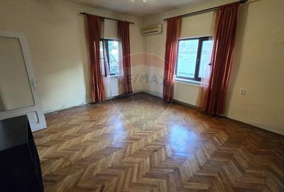 Casa ultracentrala de vanzare 0% comision - 10