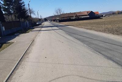 Teren de 2325 mp, în Central - 4