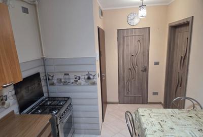 Inchiriez apartament cu 2 camere in Deva, ultracentral, Piata, et 2 - 2