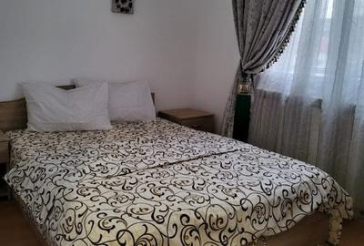 Apartament cu 3 camere decomandat în Inel I