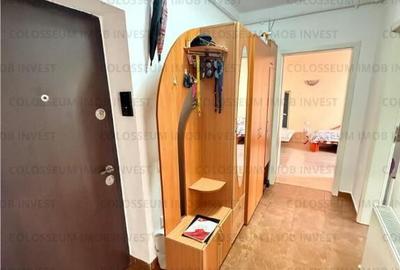 Apartament cu 2 camere, decomandat - zona Sanpetru 0% COMISION - 13