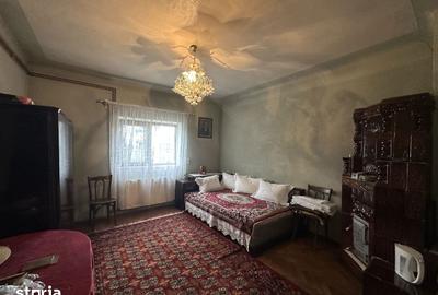 Casă cu 4 camere cu Teren 1266 Mp în Târgșoru Vechi - 7