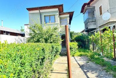 Casa 5 camere de vanzare, Popa Farcas Ploiesti 93 mp utili teren 341 mp
