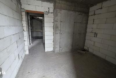 Garsonieră decomandată în Nicolina - 6