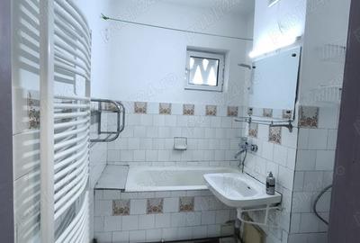 Apartament cu 2 camere semidecomandat în Sud - 9