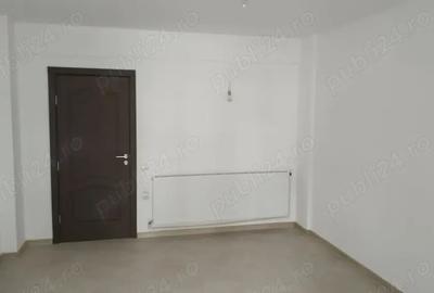 Spațiu comercial, de 36 mp, în Central - 6