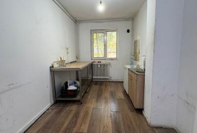 Apartament cu 4 camere semidecomandat în Berceni - 7