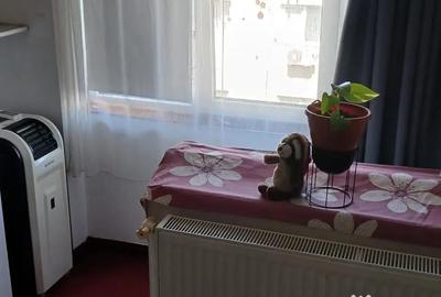 Garsonieră decomandată în Central - 7