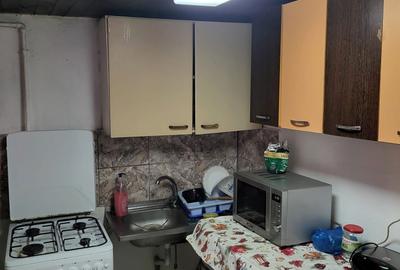 Garsonieră decomandată în Exterior Vest - 4