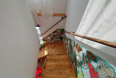 Apartament cu 3 camere semidecomandat în Central - 3