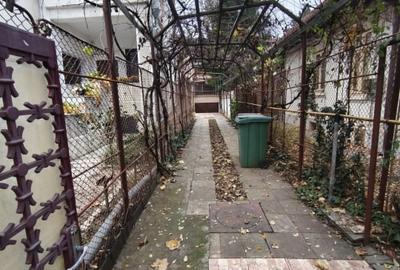 De inchiriat: casa spatioasa cu terasa si garaj – Domenii - 20