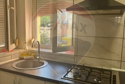 Casă cu 3 camere cu Teren 220 Mp în Central - 11