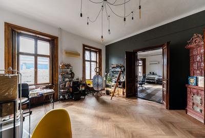 Casă cu 25 camere cu Canalizare în Central - 8