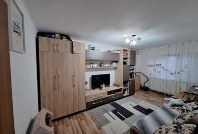 Apartament 3 camere, partial mobilat si utilat, pozitie excelenta - Lipovei - 1