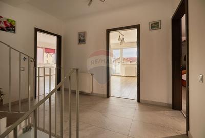 Casa / Vila cu 7 camere de vanzare in Chinteni - 12