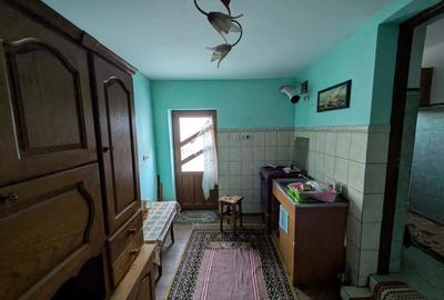 Casa de vanzare in Olesesti - 1