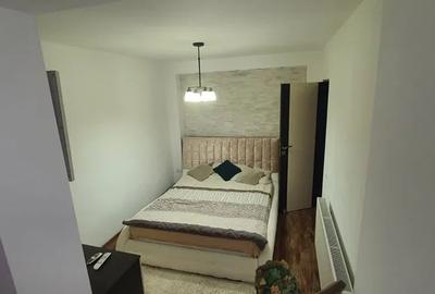 Apartament cu 2 camere semidecomandat, mobilat în Baba Novac