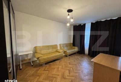 Apartament cu 3 camere decomandat în Valea Rosie