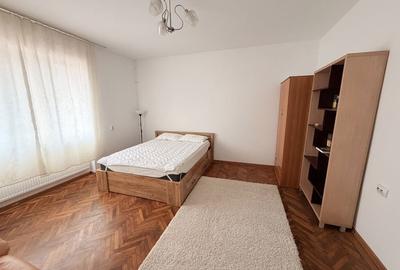 Garsonieră decomandată în Central - 16