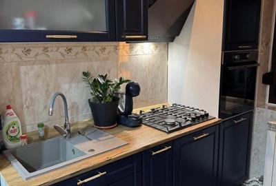 Apartament cu 2 camere în CET - 7