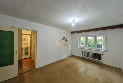 Apartament cu 3 camere decomandat în Zorilor - 2