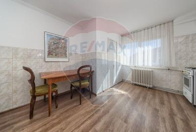 Apartament spatios cu 2 camere de vanzare - 5