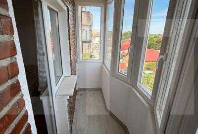 Apartament cu 3 camere decomandat în 6 Vânători