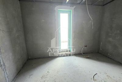 Duplex deosebit cu 4 camere si 2 bai, P + 1, predare la cheie, in Sag - 28