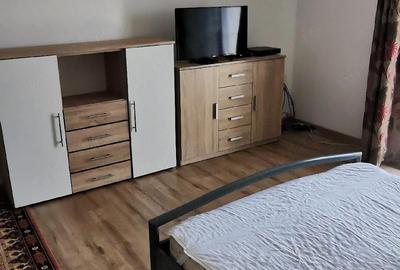 Garsonieră decomandată în Ipotești - 4