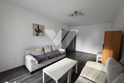 Apartament cu 3 camere decomandat în Valea Aurie