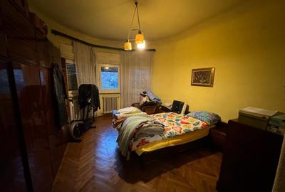 Vanzare apartament patru camere in vila Cotroceni Romniceanu piata metrou Vanzare apartament patru camere in vila Cotroceni Romniceanu piata metrou - 9