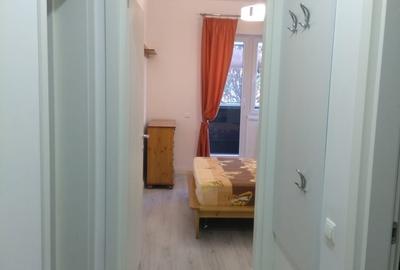 Militari, Cet Vest Militari - 4