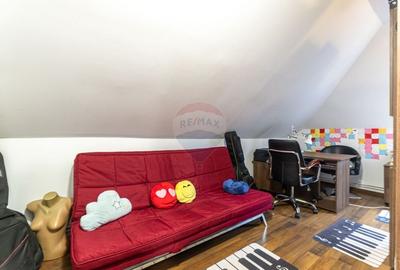 Vila cu 8 camere, 7150 mp teren intravilan I OZUN, COVASNA| COMISION 0 - 38