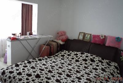 Apartament cu 3 camere decomandat în Lunei - 3