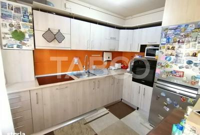 Apartament cu 3 camere decomandat în Terezian - 3