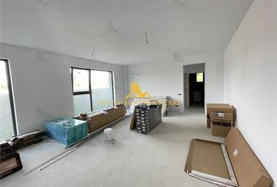 NOVISIMO-IMOBILIARE: AP. CU DOUA CAM. IN ZONA SEMICENTRALA,  P.+ BOXA - 2