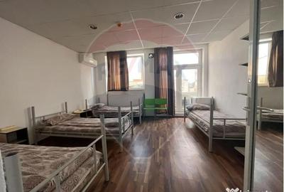 Apartament cu 4 camere decomandat în Orașul de Jos - 3