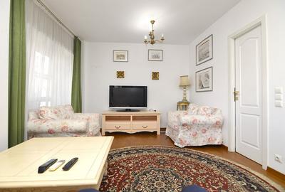 Apartament cu 3 camere decomandat, mobilat în Unirii - 2