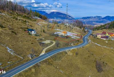 Teren de 985 mp, în Fundata - 7