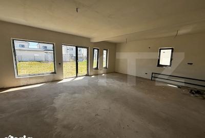 Casă cu 4 camere cu Teren 400 Mp în Nufărul - 10