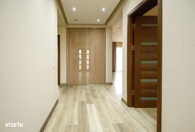 Casă cu 3 camere cu Piscina în Cumpăna - 15