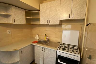 Garsoniera de vanzare - Someseni , 22 mp , centrala proprie, parter/4 - 3